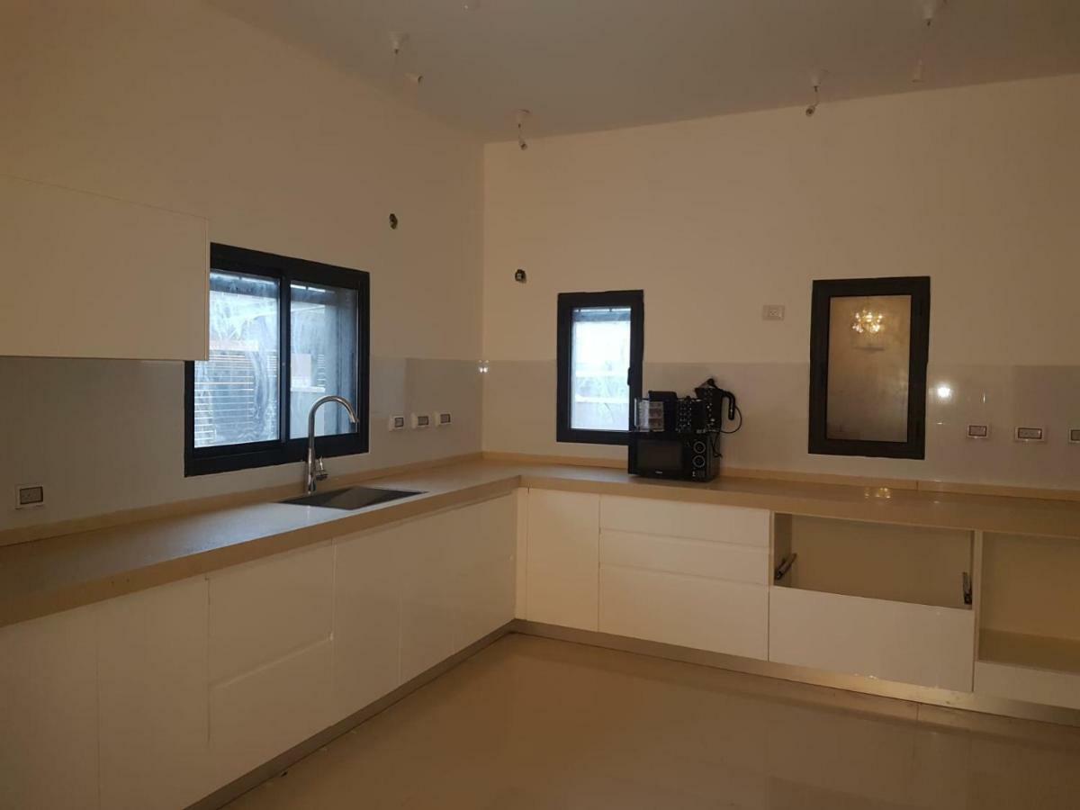 Desert Bird Apartment Qiryat Gat Bagian luar foto